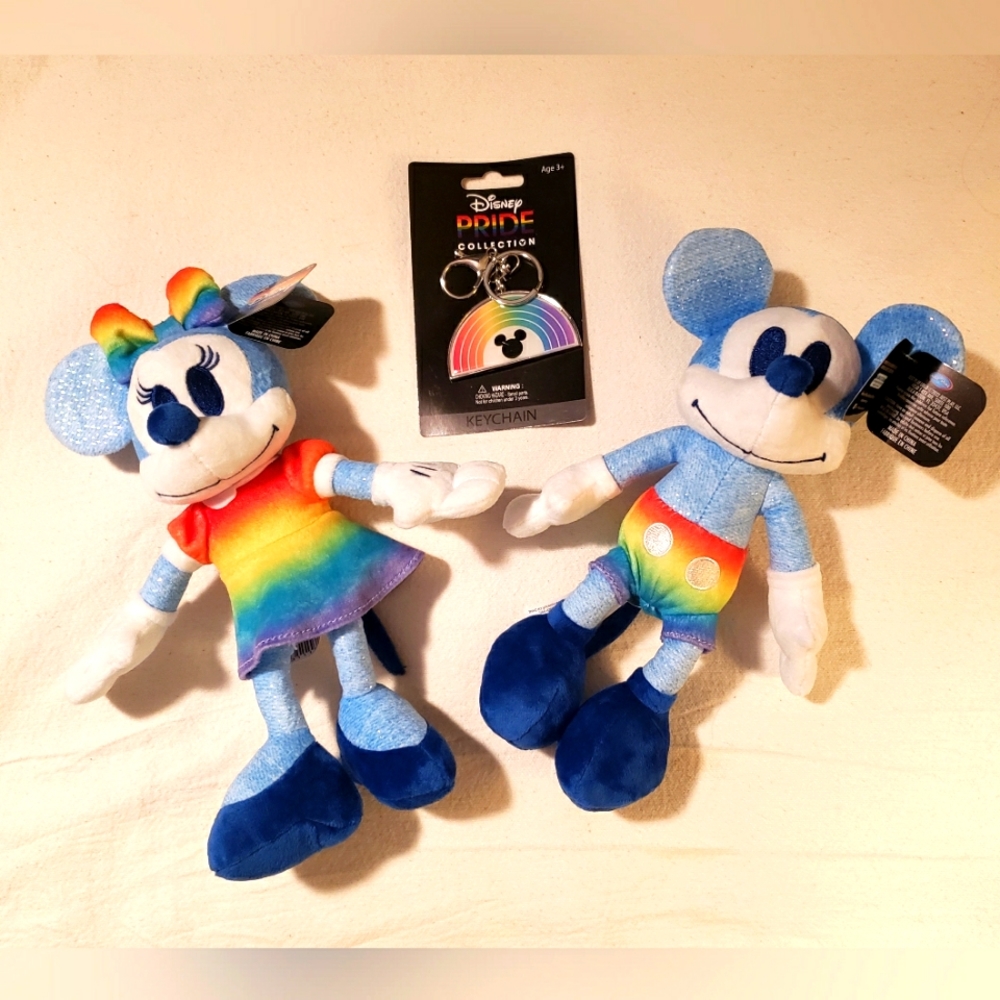 NWT Disney Pride Mickey & Minnie Plush with Keychain